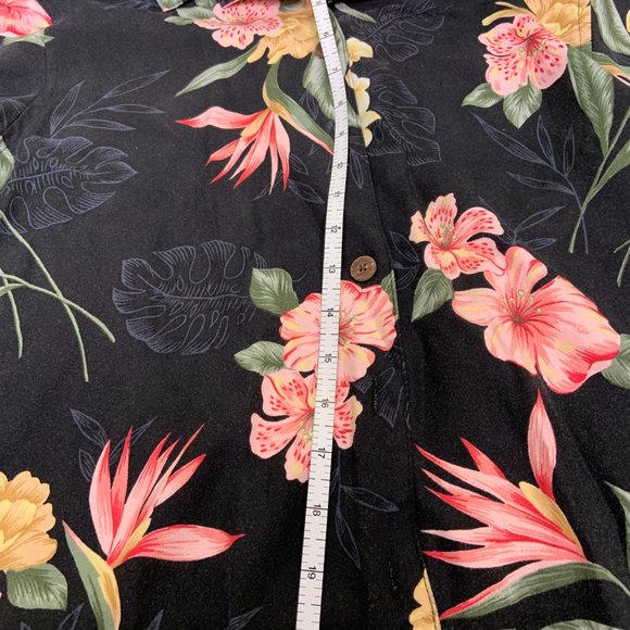 Caribbean Joe Women's Button Down Shirt Black Floral Pattern Medium (M) Vintage - Picture 7 of 8